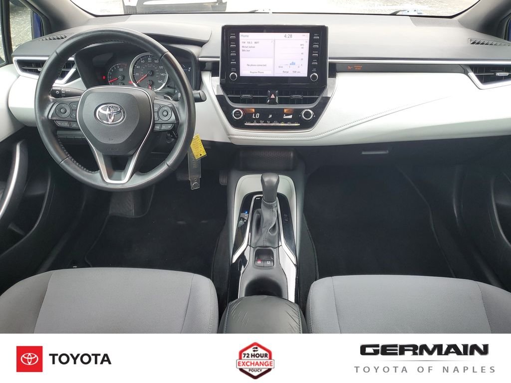 Used 2020 Blue Toyota SE image 18