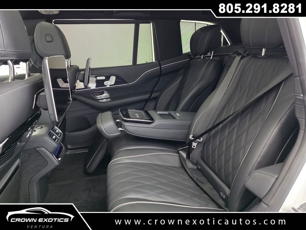Used 2026  Mercedes-Benz Maybach GLS 600 image 29