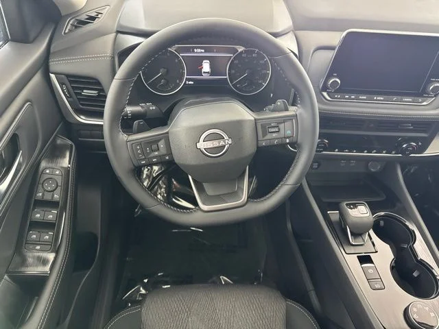 New 2026 Everest White Pearl TriCoat Nissan SV image 23