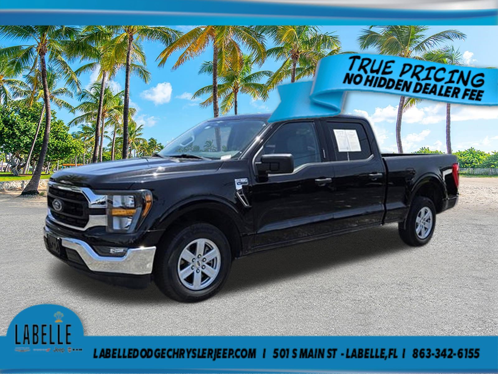 Used 2023 Agate Black Metallic Ford XLT image 3
