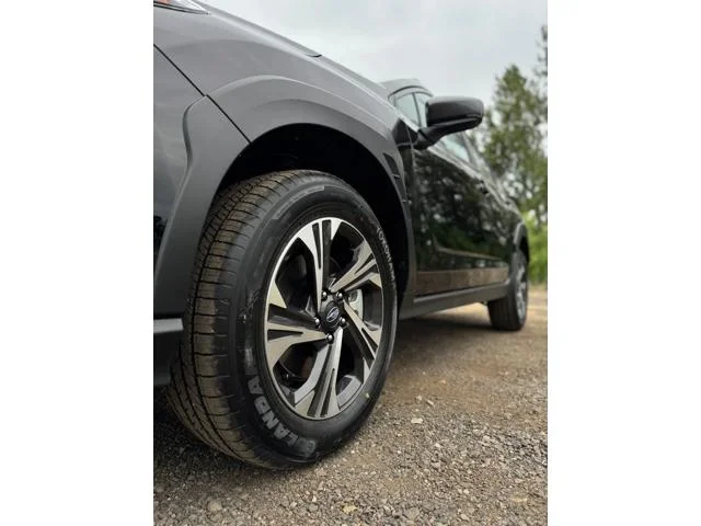 New 2026 CRYSTAL BLACK SILICA Subaru Premium image 44