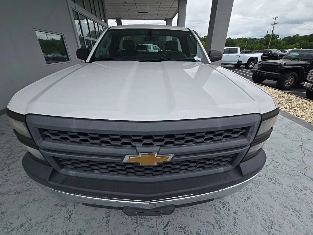 Used 2015 SUMMIT WHITE Chevrolet Work Truck image 7