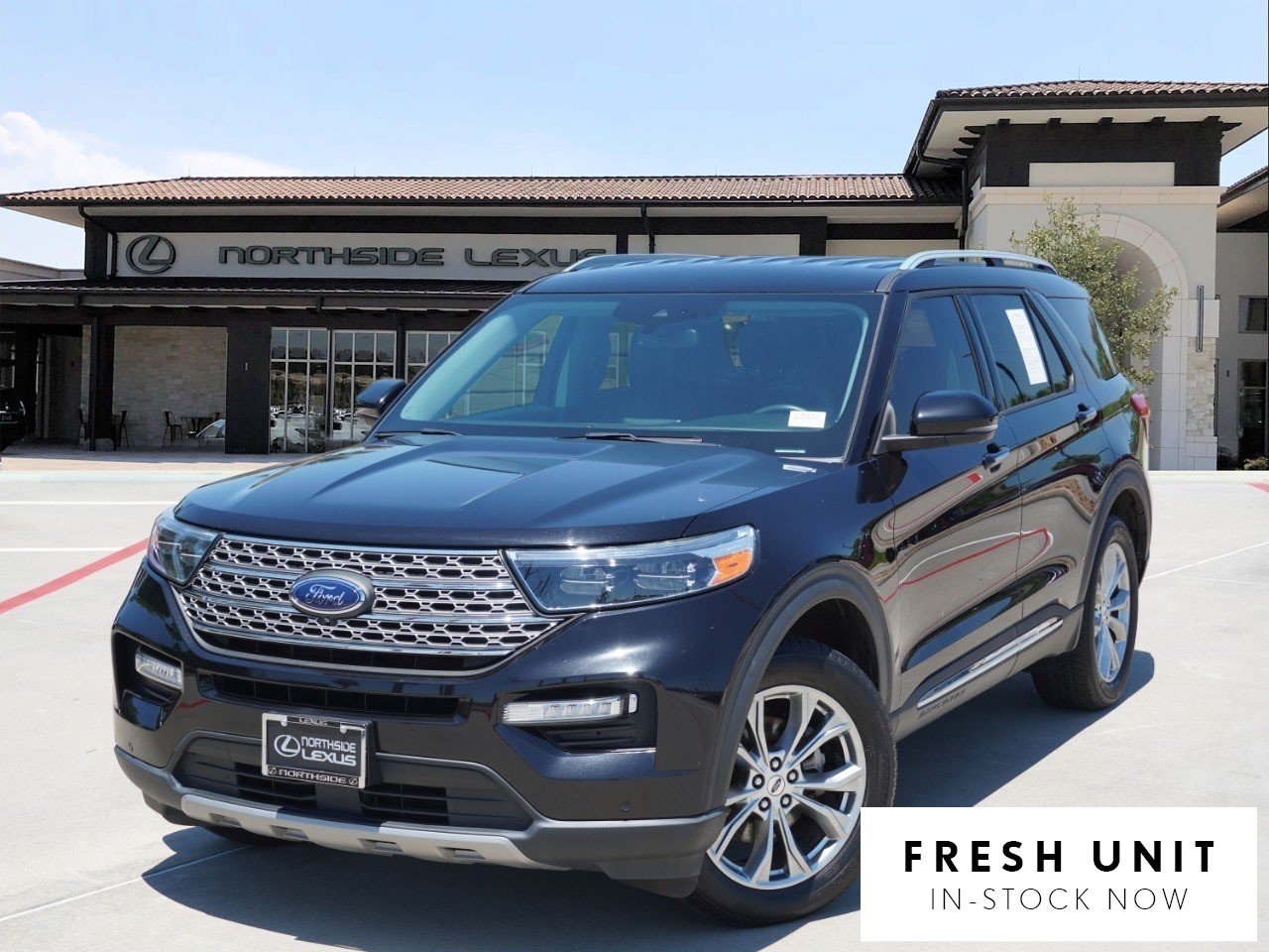 2021 Ford Explorer Limited 4WD's photo