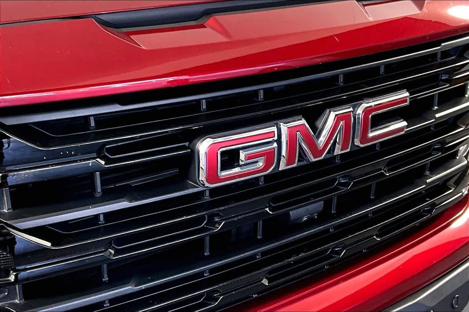 Used 2024 Volcanic Red Tintcoat GMC Elevation image 26