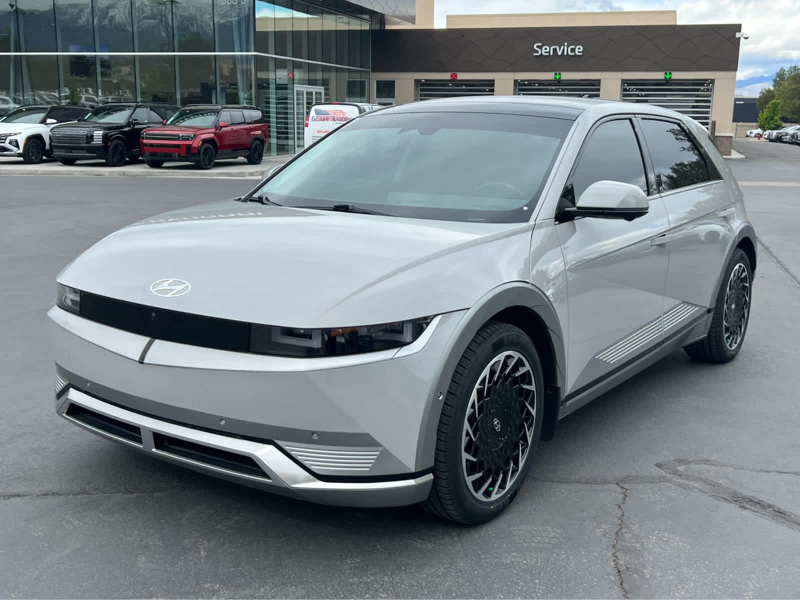 Certified 2023 Hyundai IONIQ 5 Limited with VIN KM8KRDAF5PU202758 for sale in Lindon, UT