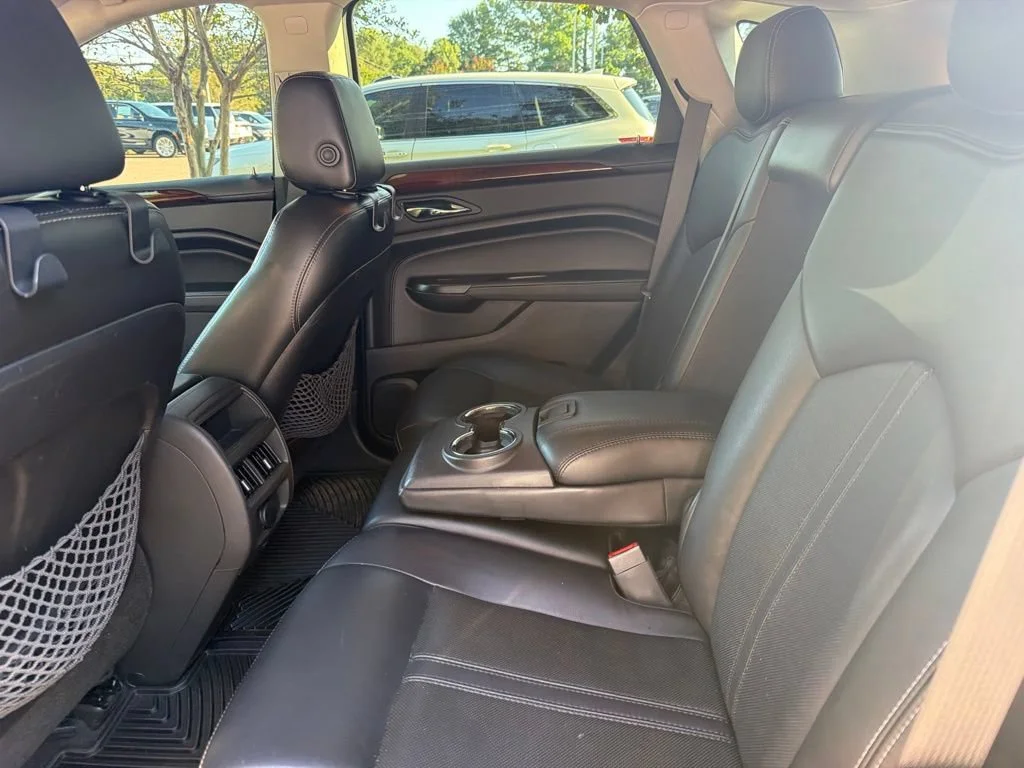 Used 2015 BLACK RAVEN Cadillac Performance Collection image 12