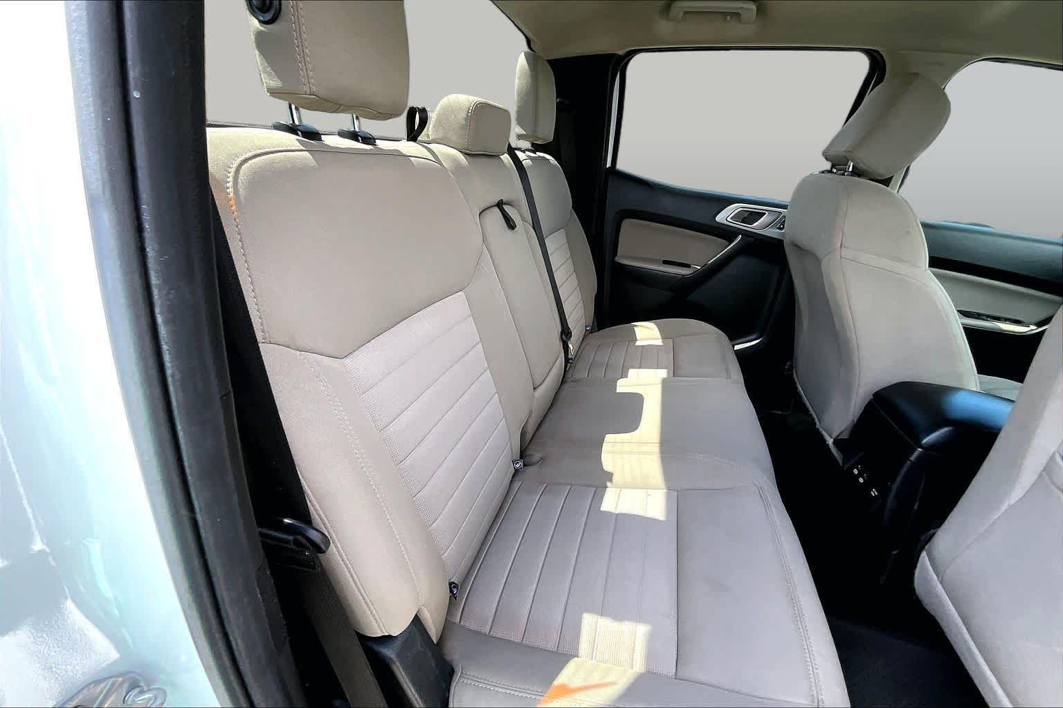 Used 2019 Oxford White Ford XLT image 20