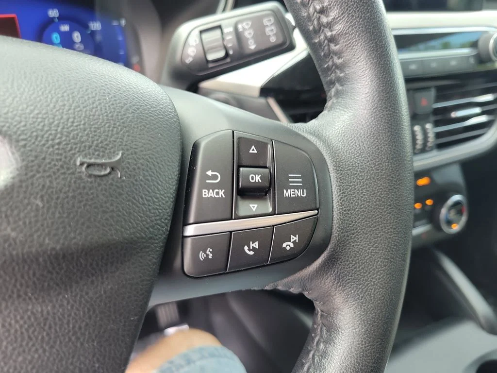 Used 2020 Green Ford SE Sport Hybrid image 22