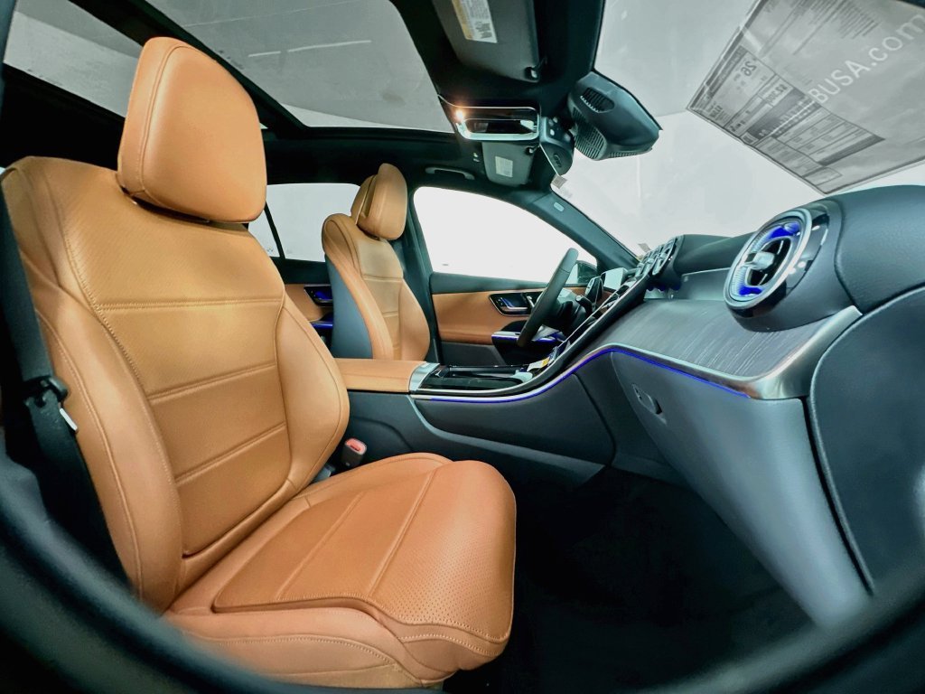 New 2027 Graphite Grey Metallic Mercedes-Benz GLC 300 image 29