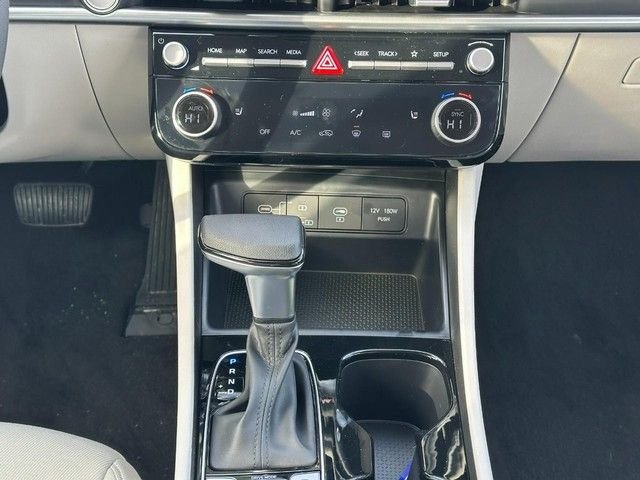 Used 2026 White Hyundai SEL image 8