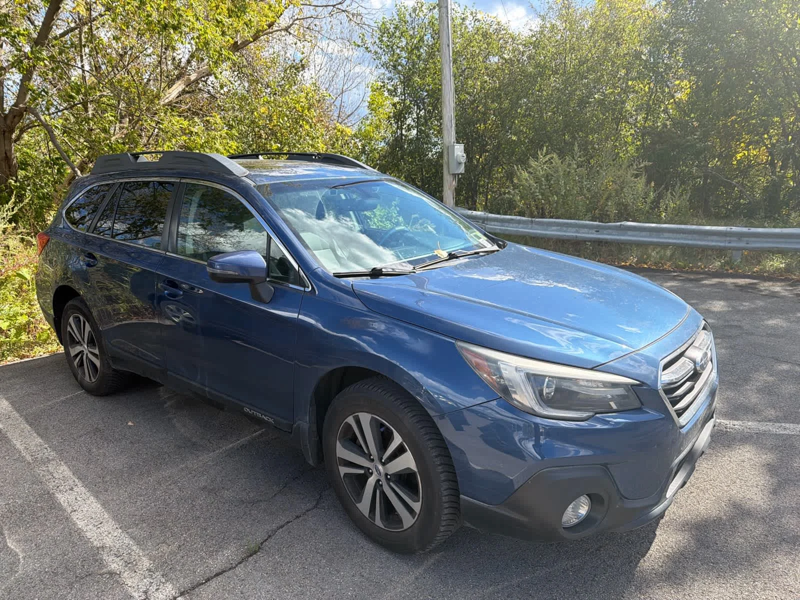 Used 2019 Abyss Blue Pearl Subaru Limited image 30