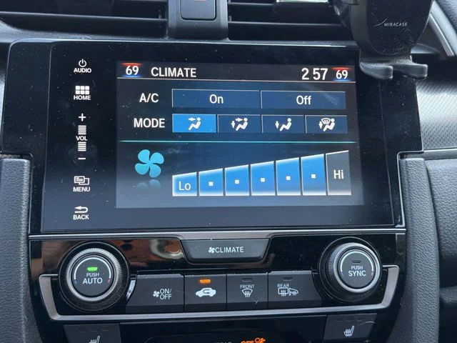 Used 2017  Honda EX image 18