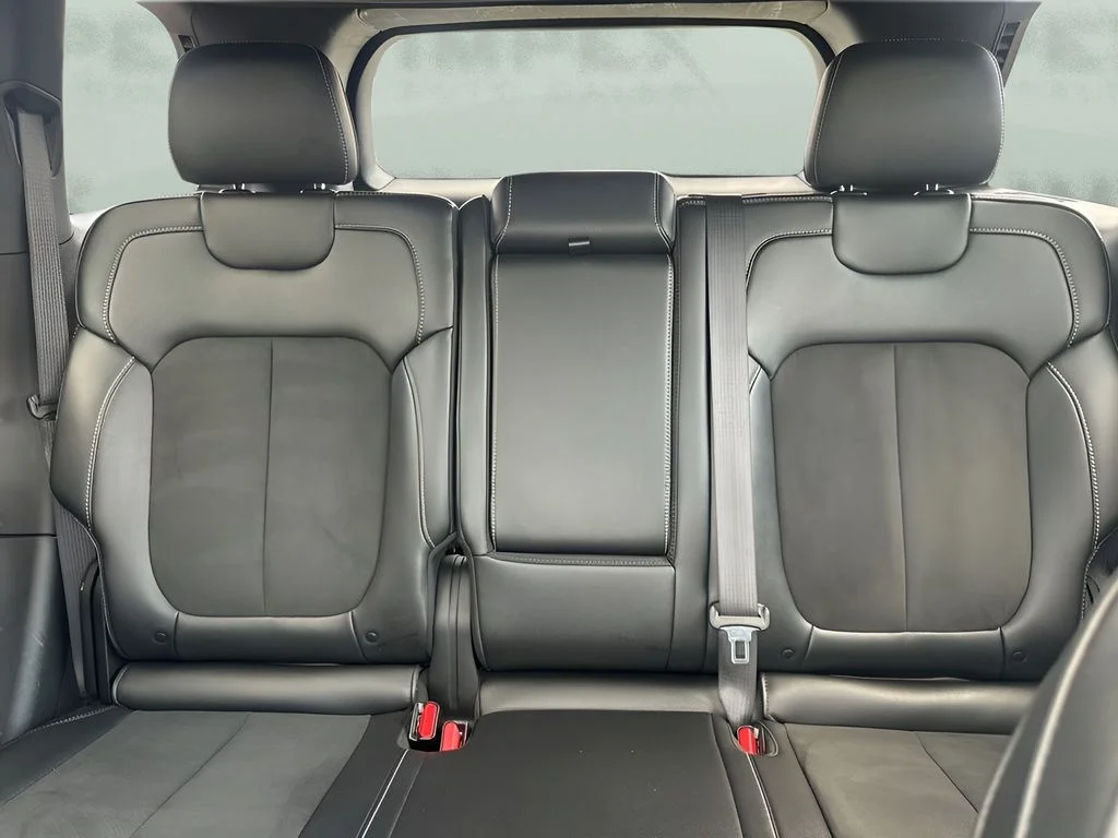 Used 2024 Silver Jeep Altitude X image 12