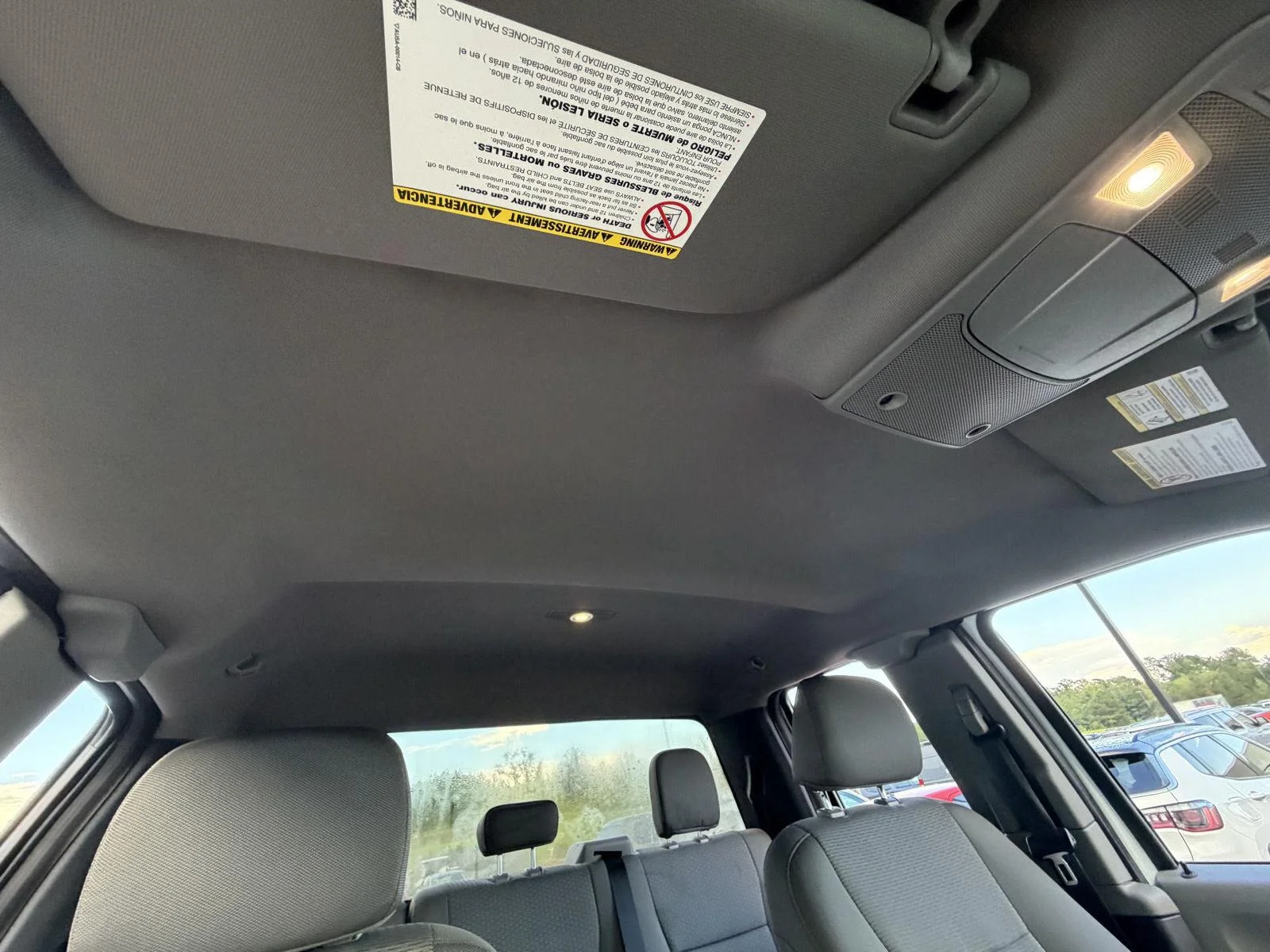 Used 2022 Oxford White Ford XLT image 22