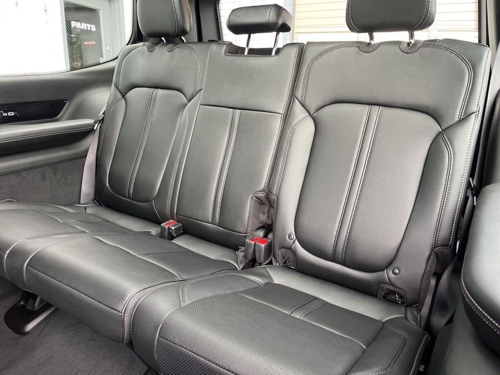 New 2026 Steel Blue Exterior Paint Jeep Summit Obsidian image 44