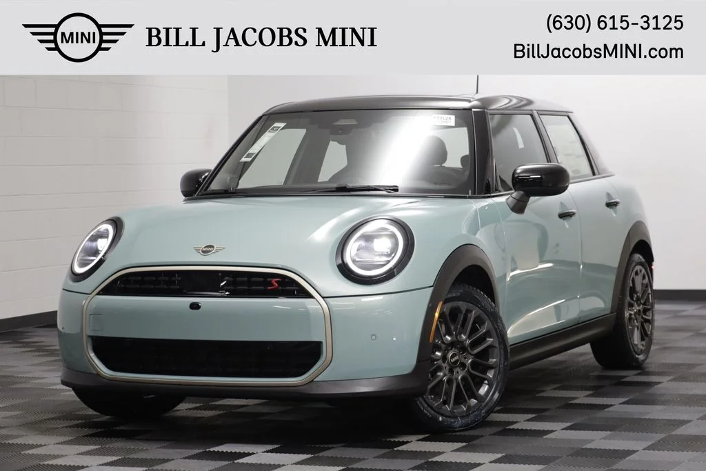 2026 MINI Hardtop Cooper S's photo