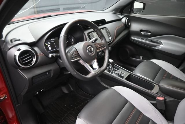 Used 2021 Red Nissan SR image 18