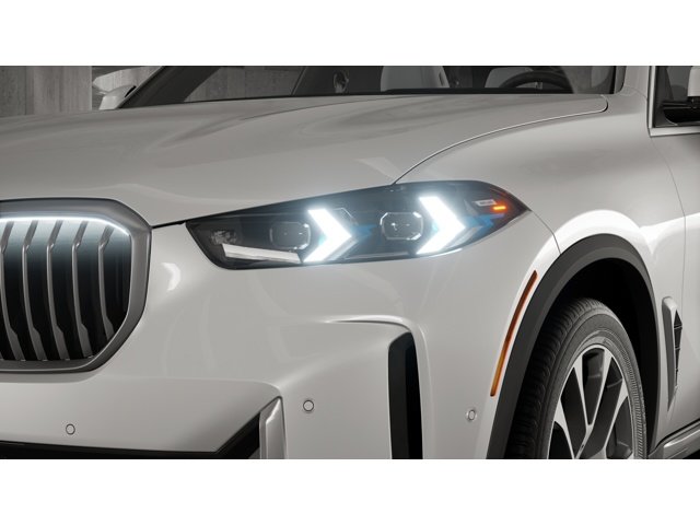 New 2026 Mineral White Metallic BMW xDrive40i image 6