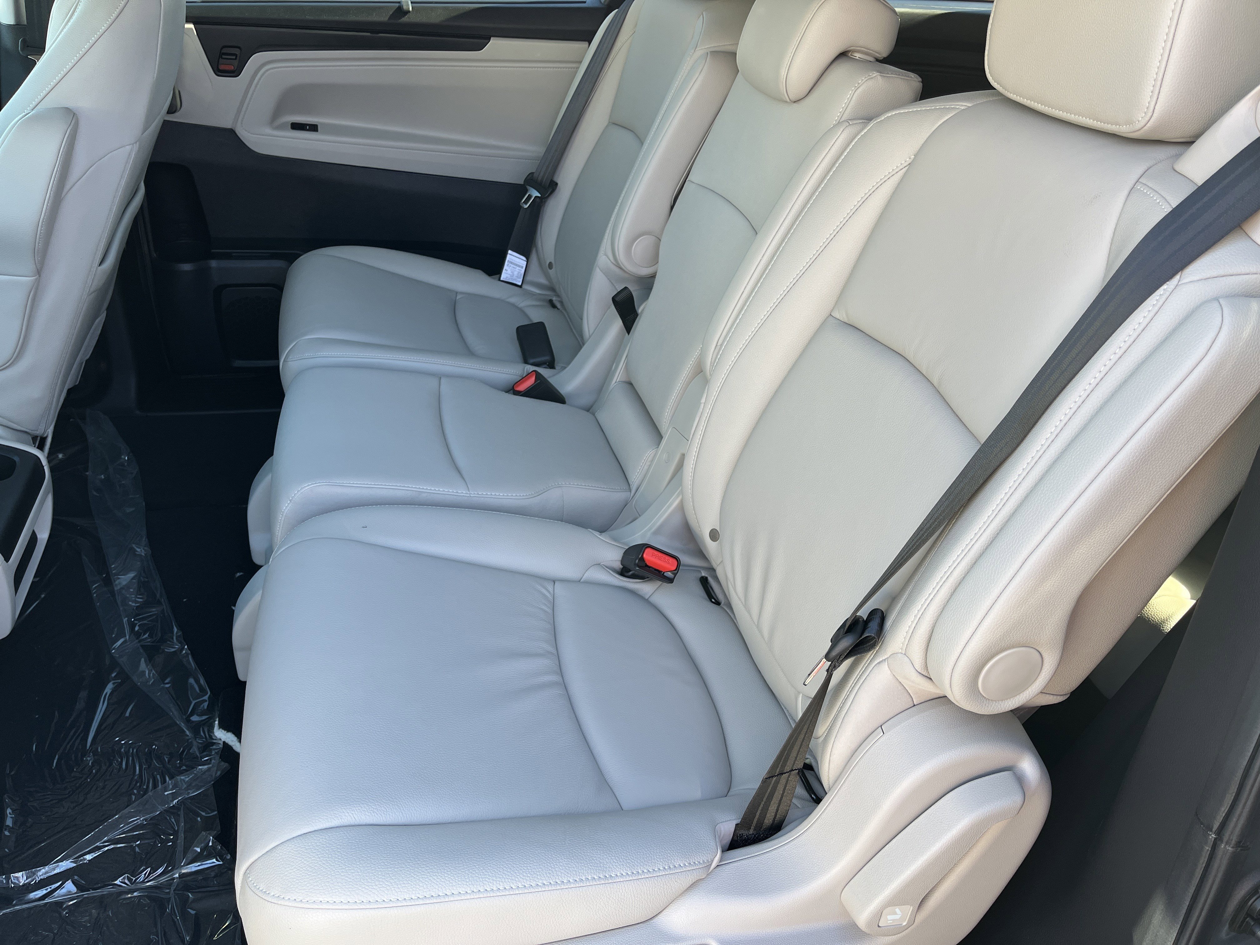 2026 Honda Odyssey EX-L - Photo 19