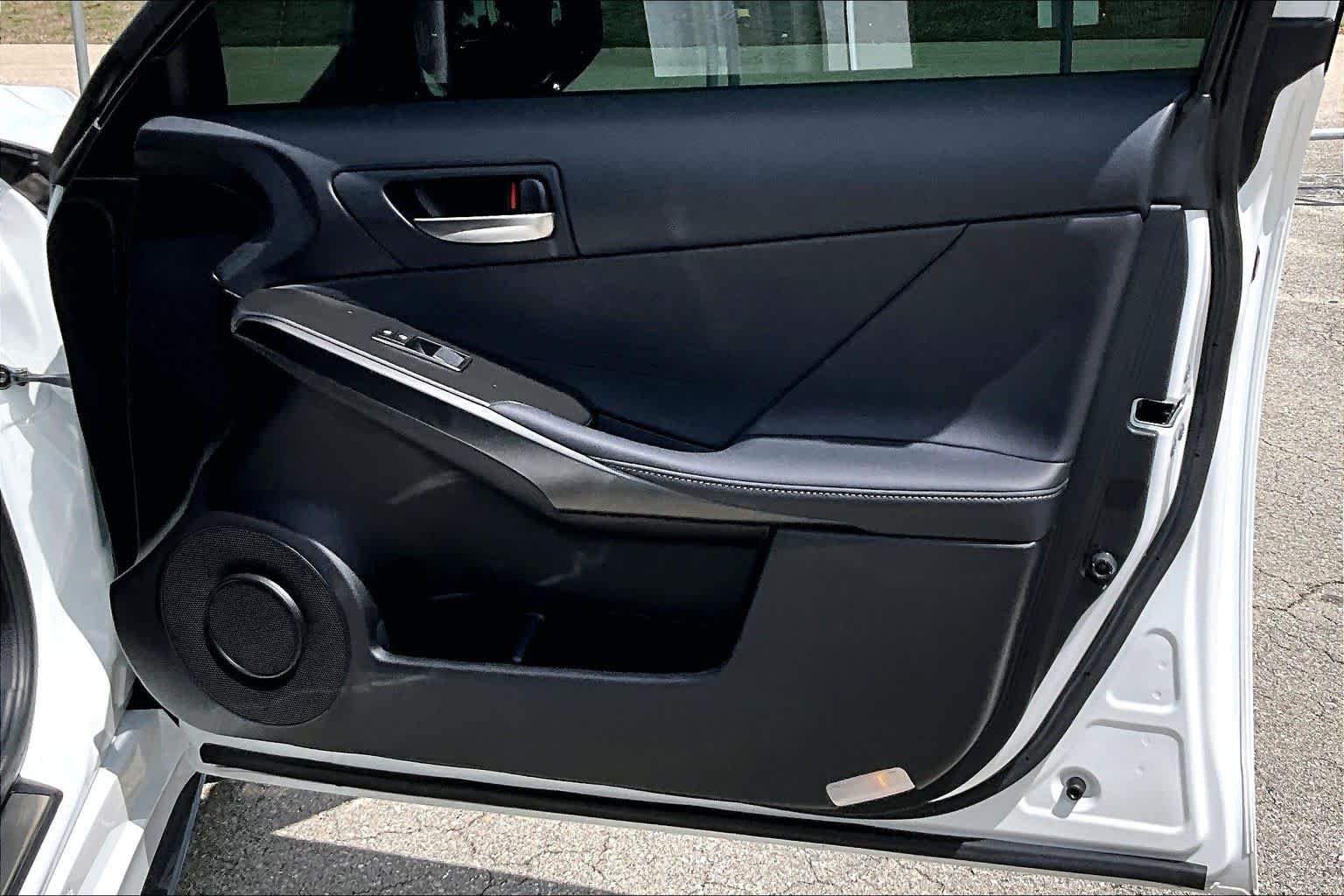 Certified Used 2025 Ultra White Lexus F SPORT image 27