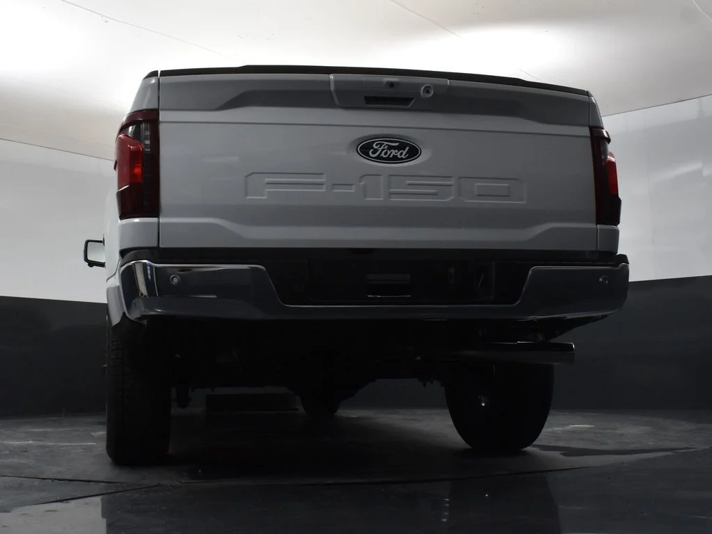 New 2026 White Ford XLT image 35