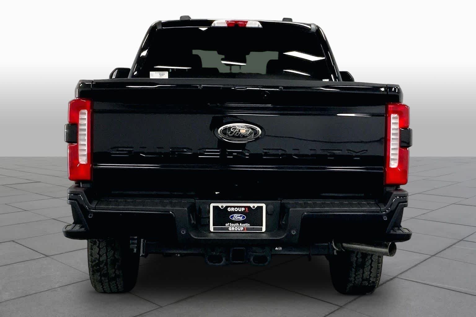 New 2026 Agate Black Metallic Ford F-250® Lariat® image 4