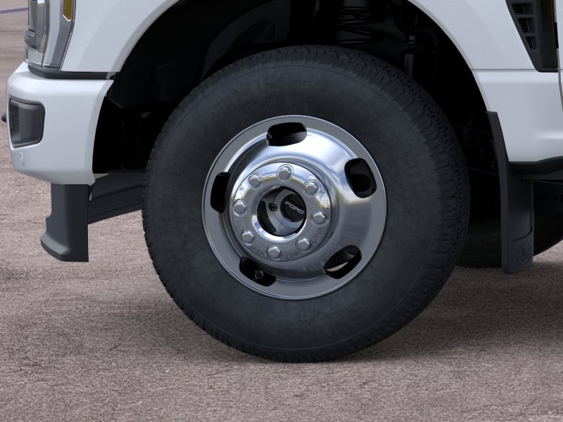 New 2026 Star White Metallic Tri-Coat Ford F-350® Platinum® image 19