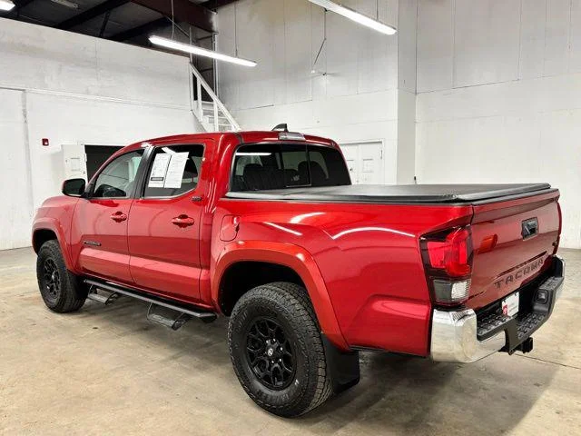 Used 2022 BARCELONA RED MET. Toyota  image 5