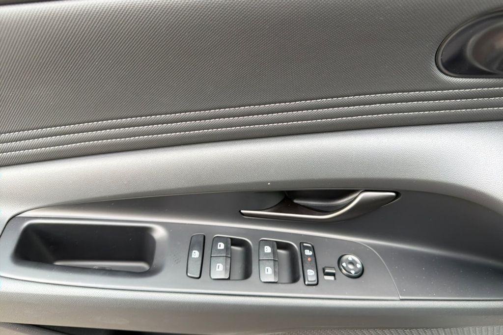New 2026 Gray Hyundai SEL Sport Premium image 9