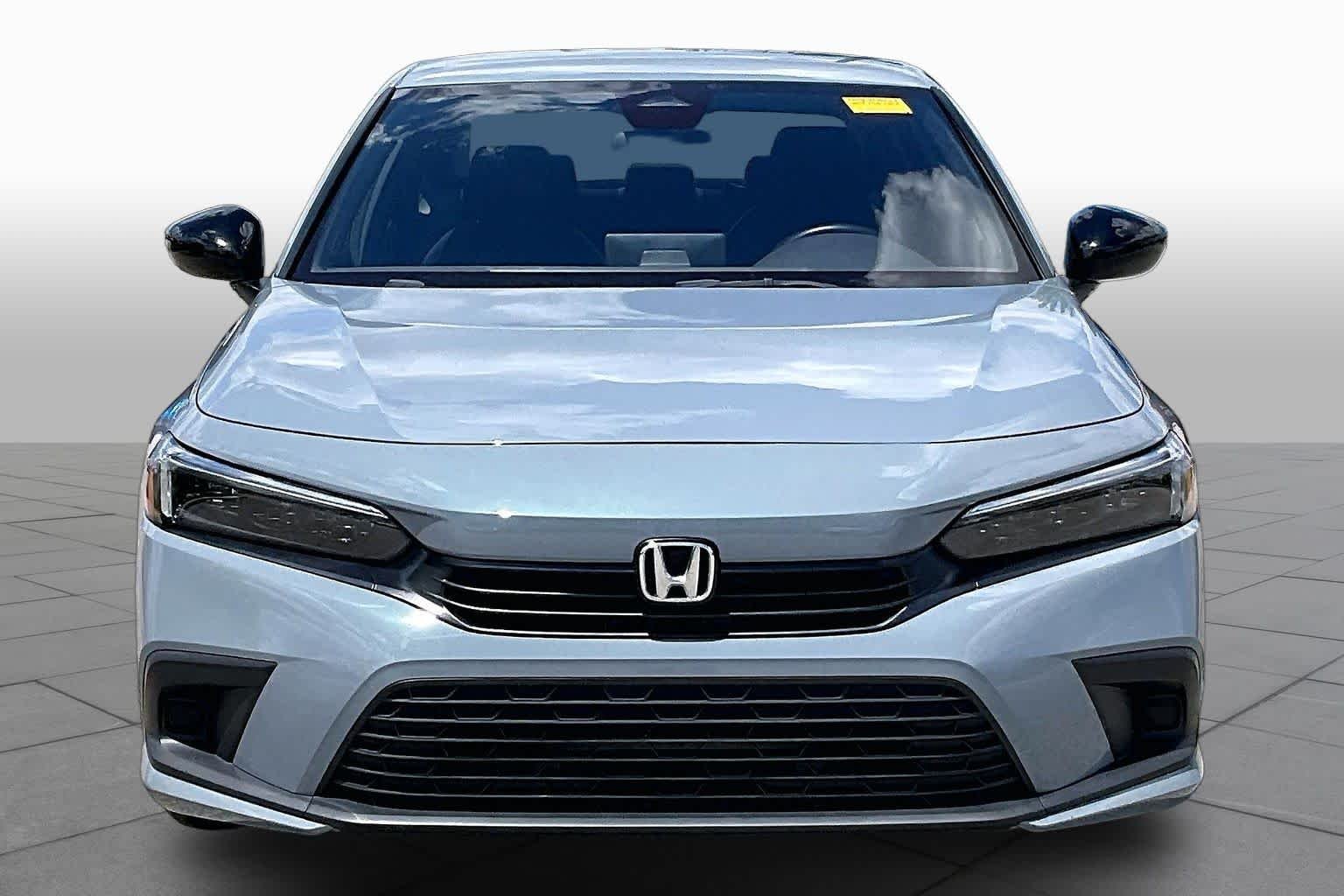Used 2023 Sonic Gray Pearl Honda Sport image 4