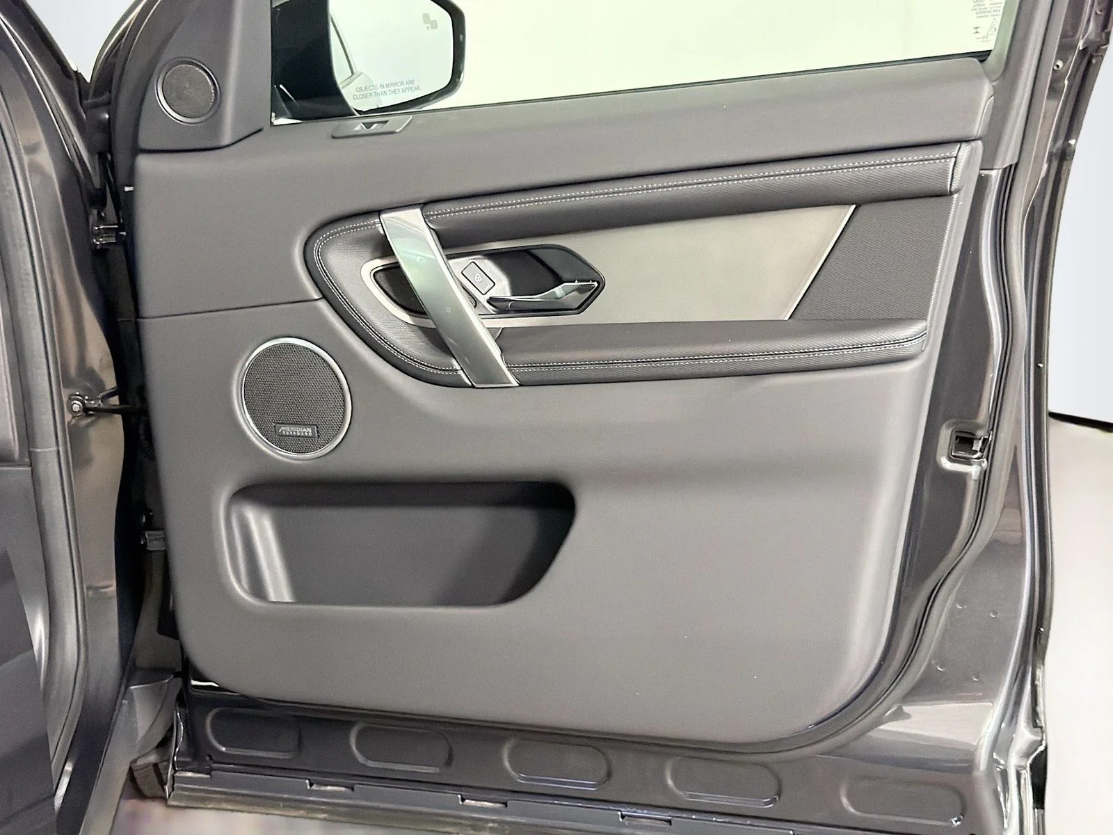 New 2026 Carpathian Gray Land Rover Landmark image 33