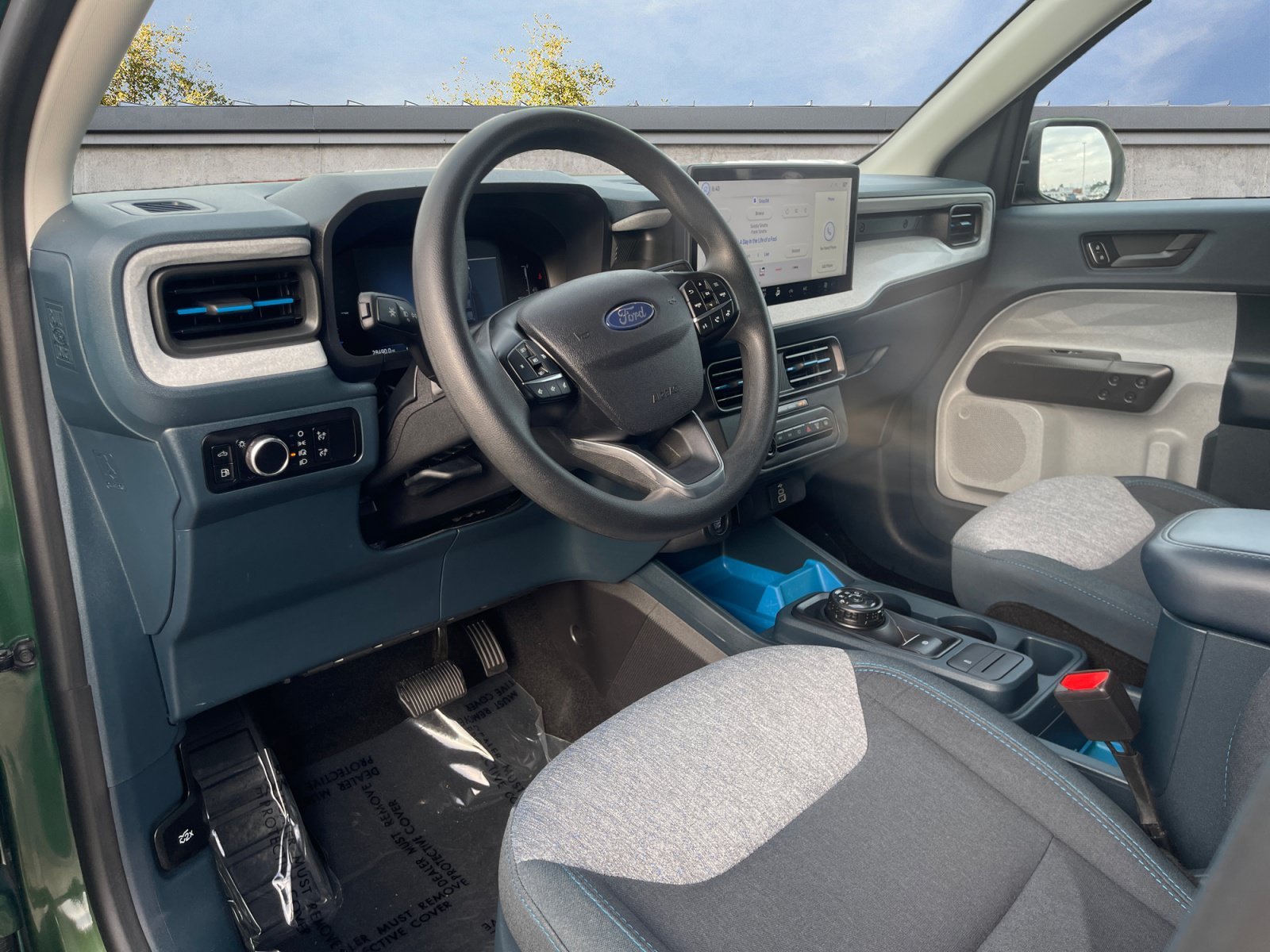 2025 Ford Maverick XLT - Photo 10