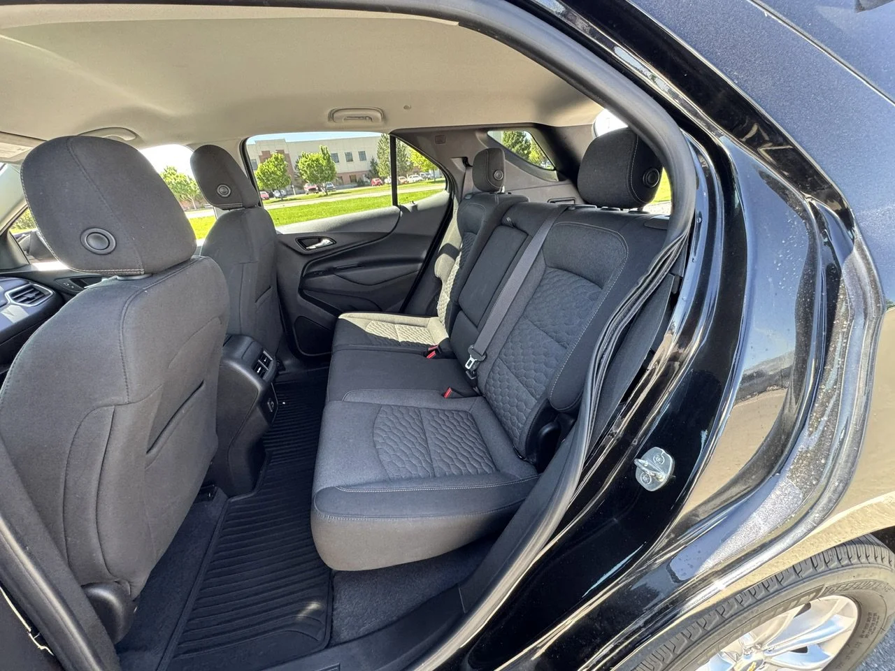 Used 2020 Mosaic Black Metallic Chevrolet LT image 33