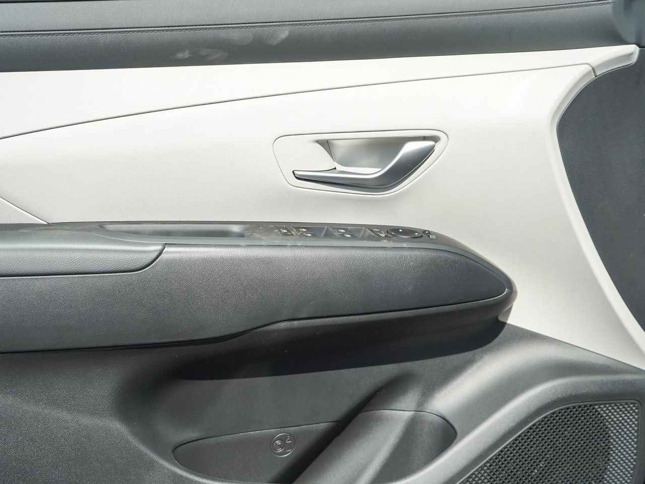 New 2026 Amazon Gray Hyundai SEL AWD image 42