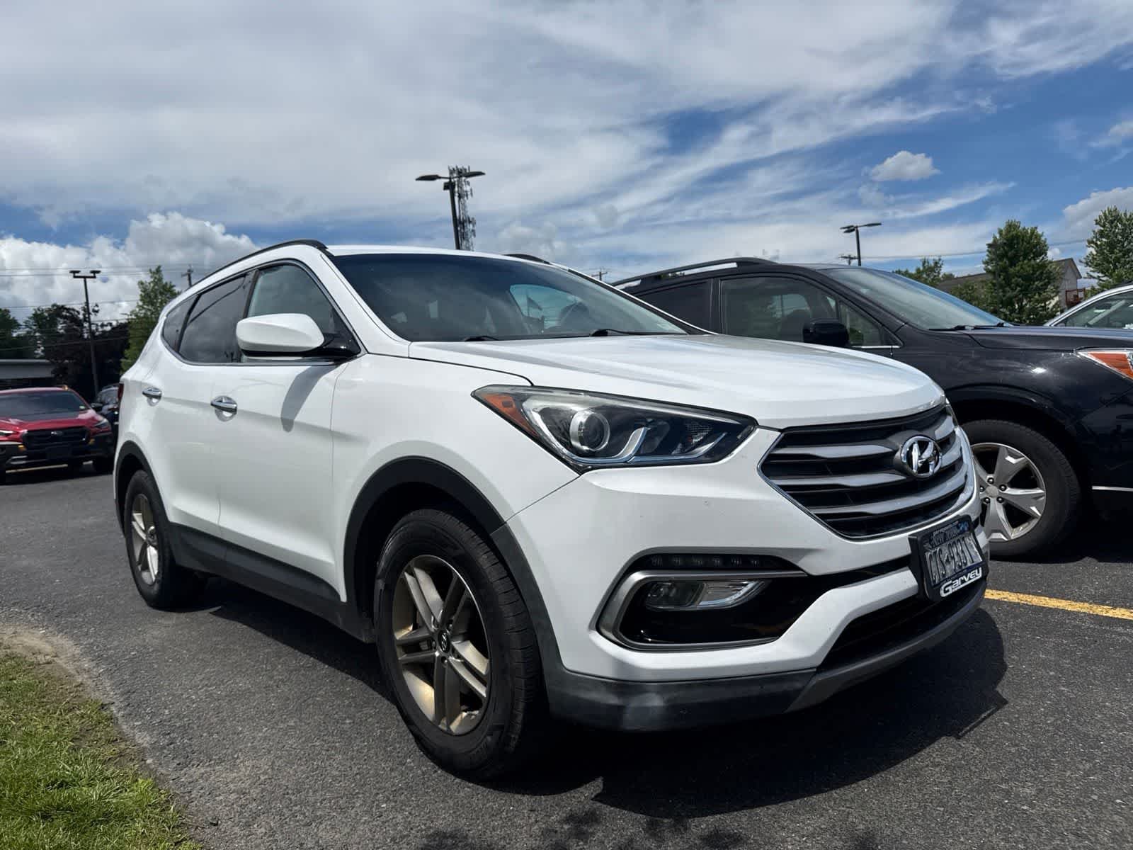 Used 2017 Frost White Pearl Hyundai 2.4L image 1