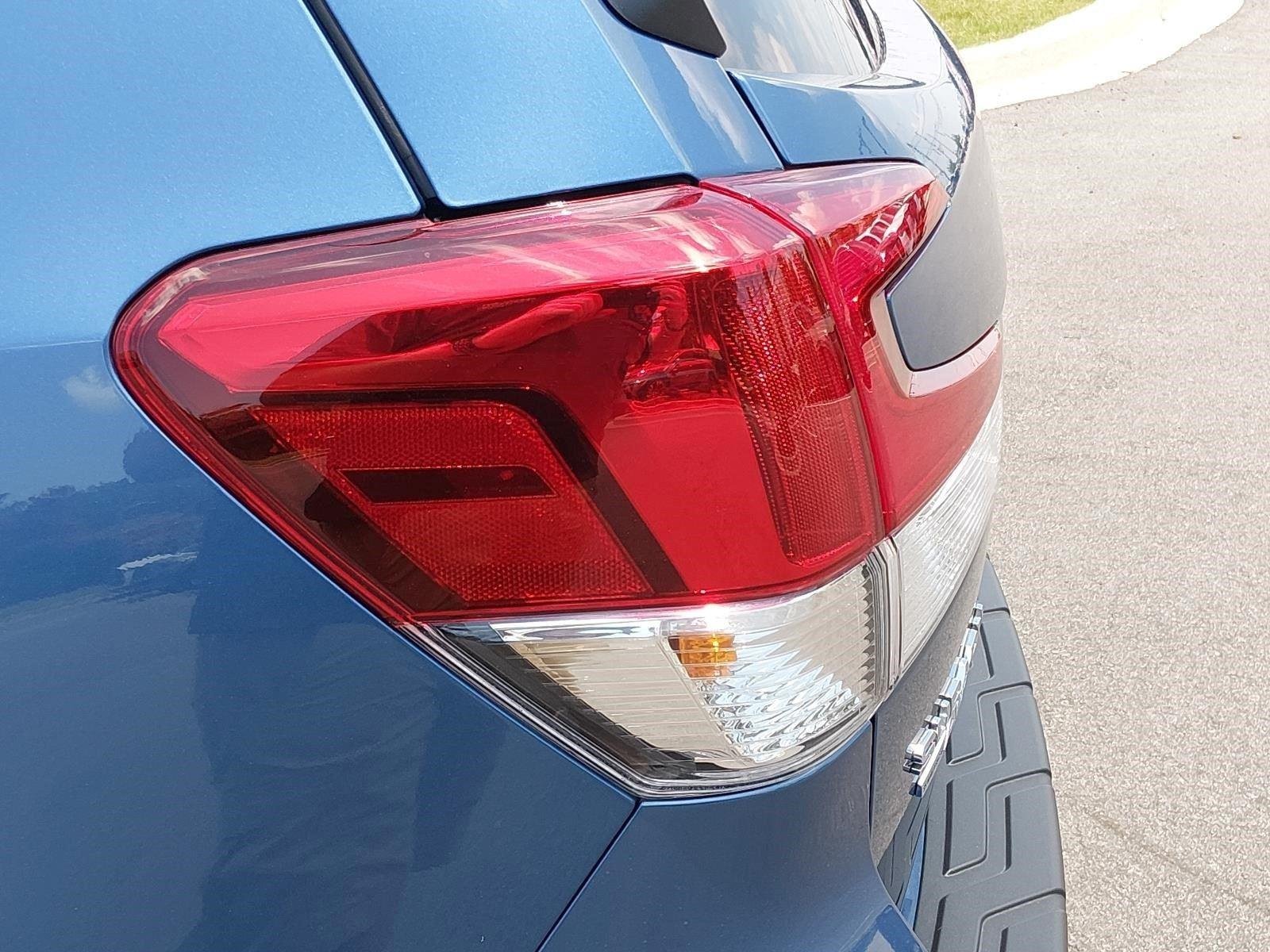 Used 2023 Horizon Blue Pearl Subaru Touring image 13