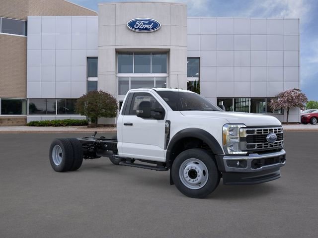 2025 Ford F-600 Super Duty Chassis Cab XL - Photo 7