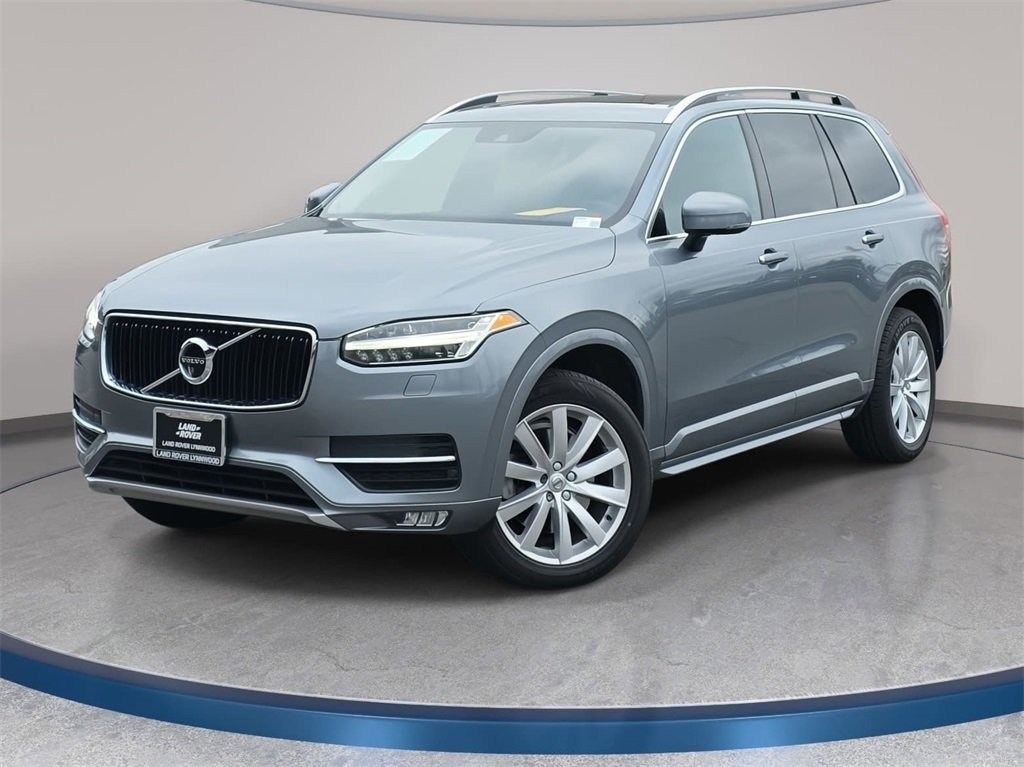 2016 Volvo XC90 Momentum