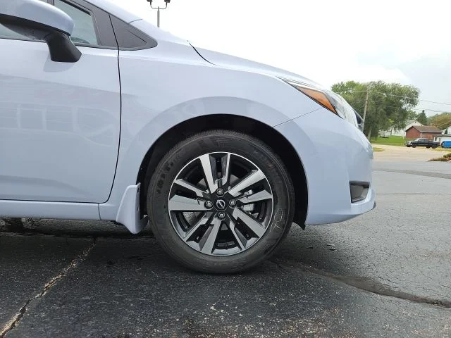 2025 Nissan Versa Sedan SV - Photo 12