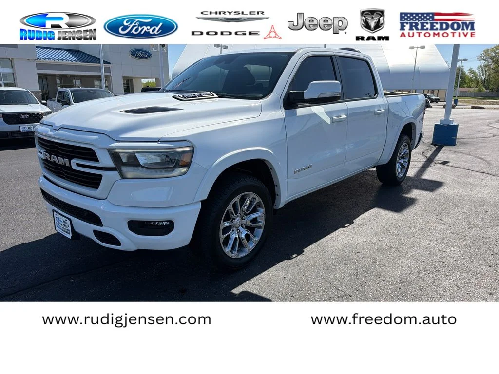 2022 RAM 1500 Laramie 4x4 Crew Cab 5'7's photo