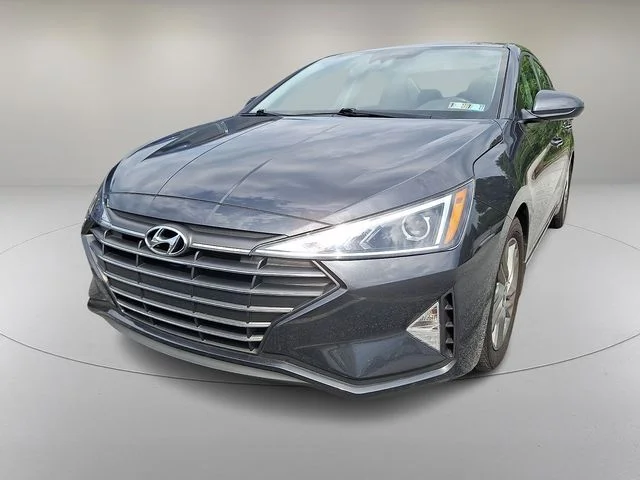 Used 2020 Gray Hyundai Value Edition image 3