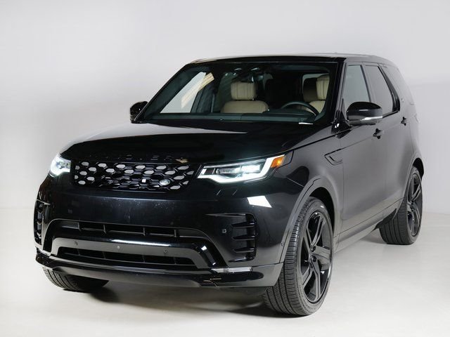 2025 Land Rover Discovery Dynamic SE
