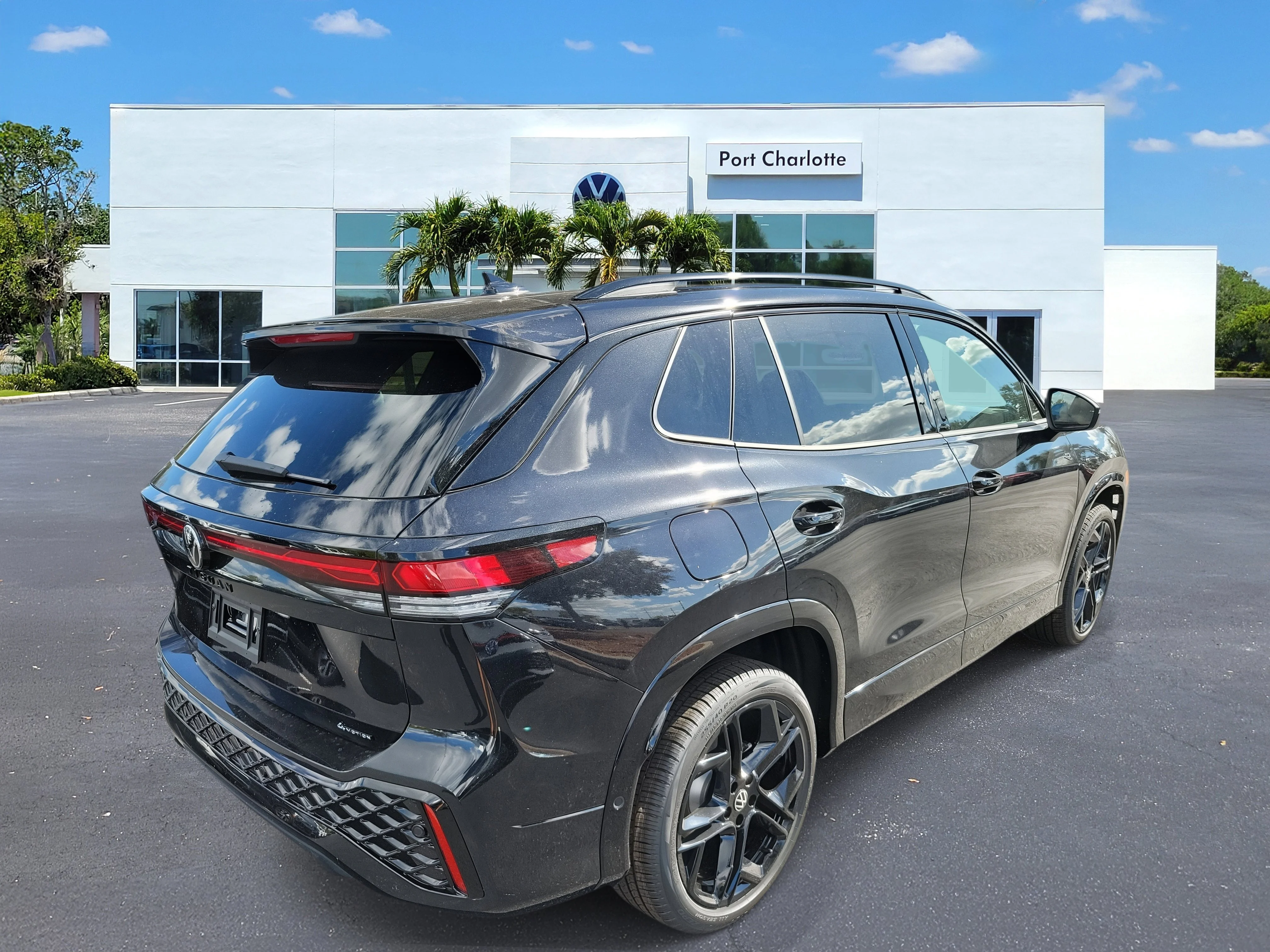 2026 Volkswagen Tiguan SE R-LINE BLACK - Photo 34
