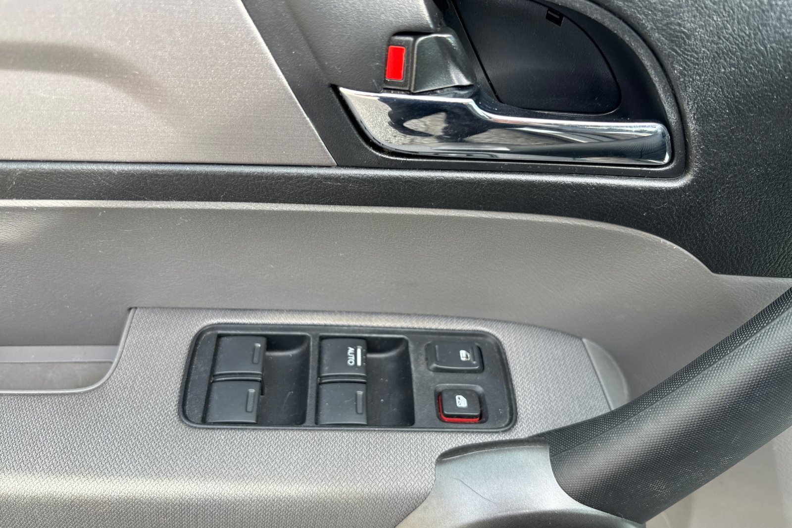 Used 2011  Honda EX image 13