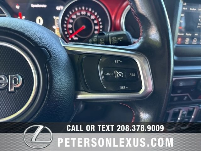 Used 2018 White Jeep Unlimited Rubicon image 23