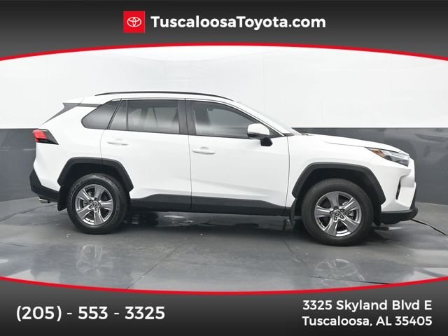 2024 Toyota RAV4 XLE FWD's photo
