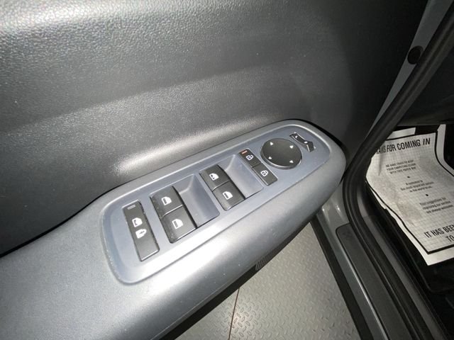 Used 2024 Gray Hyundai SE image 13