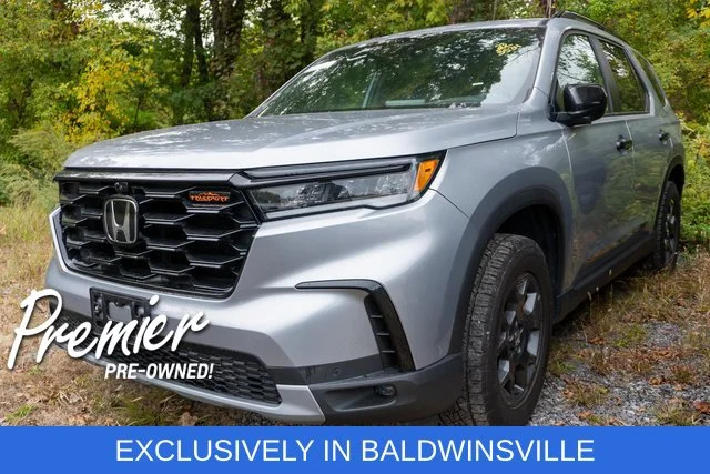 Used 2023 Gray Honda TrailSport image 1