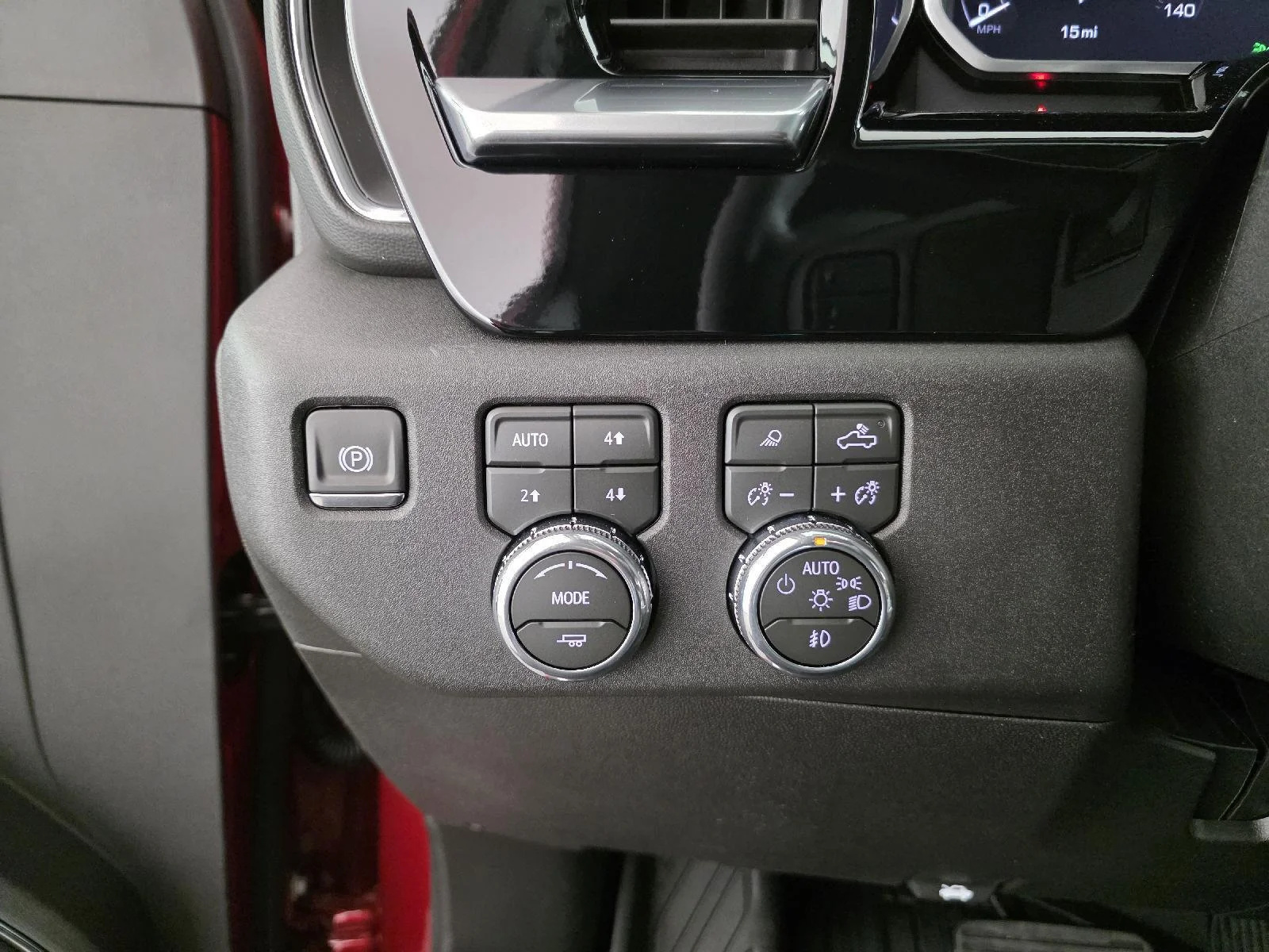 New 2026 Volcanic Red Tintcoat GMC SLT image 32