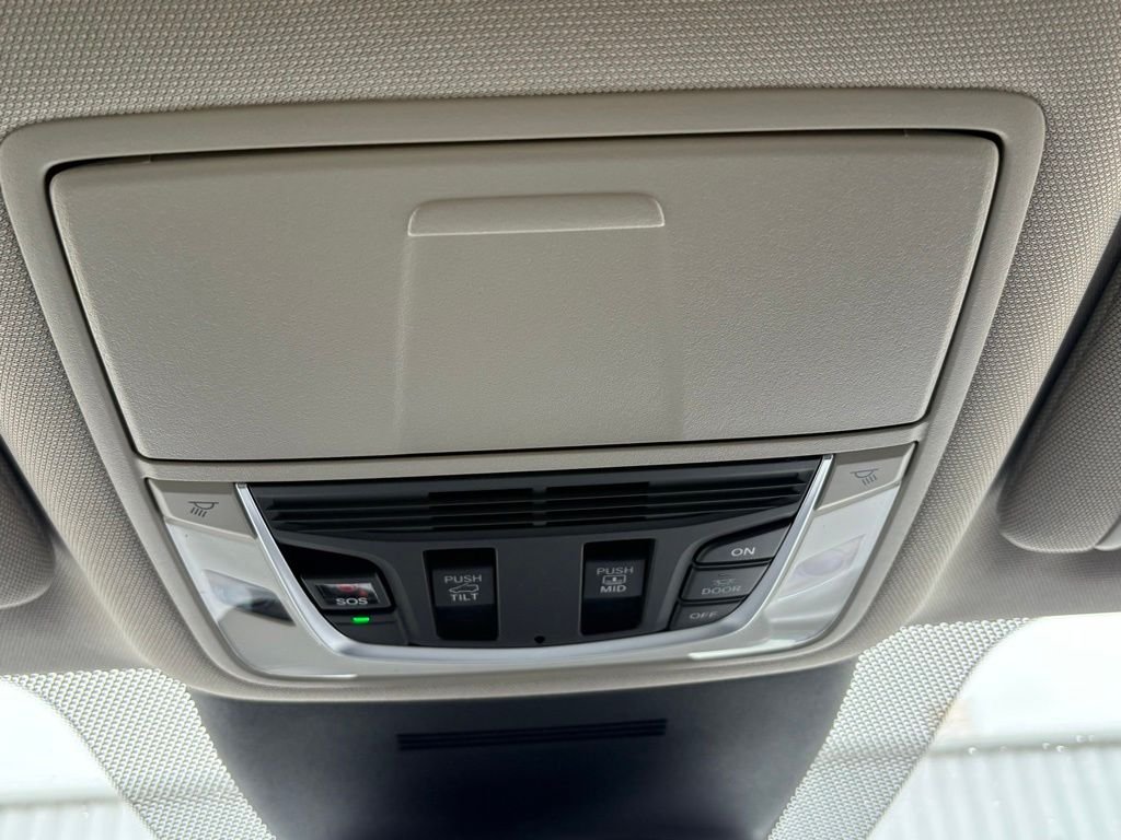 New 2026 Platinum White Pearl Acura Technology Package image 21